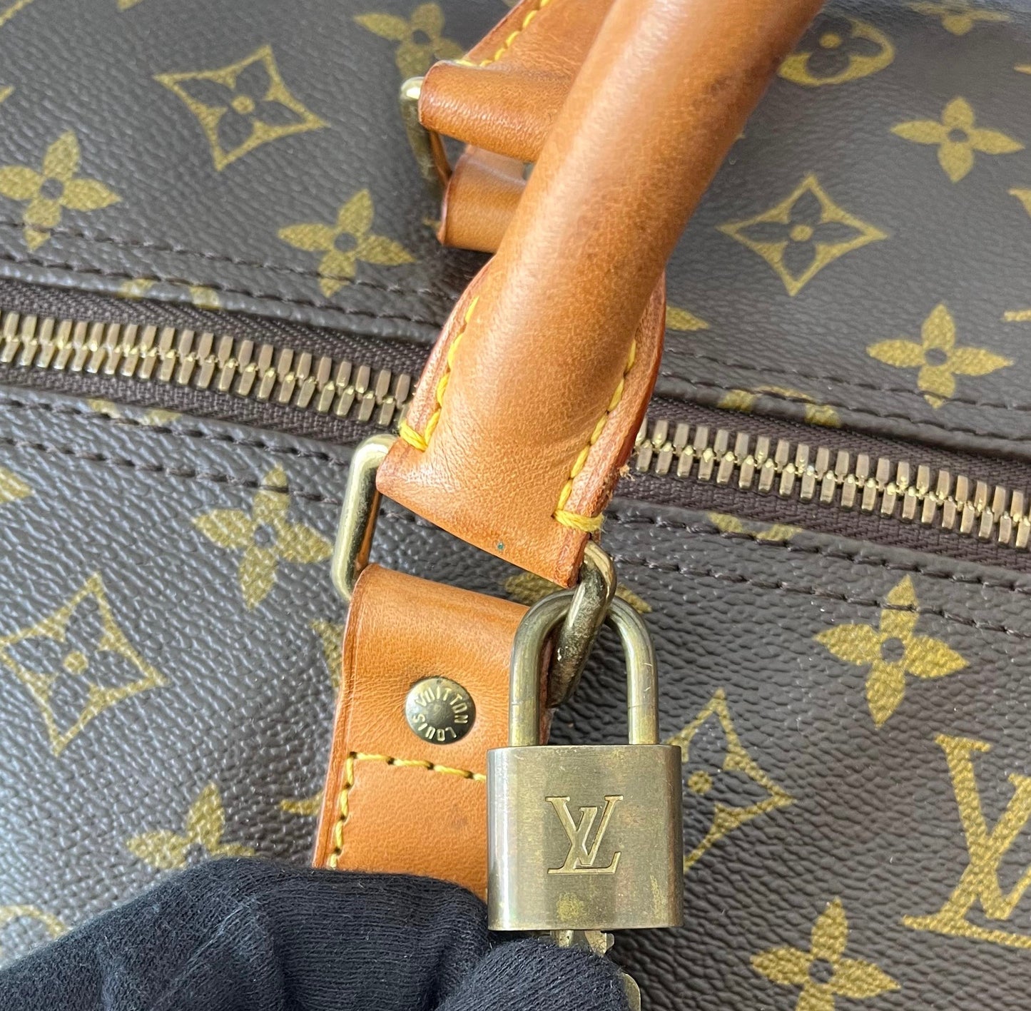 Louis Vuitton Keepall 60