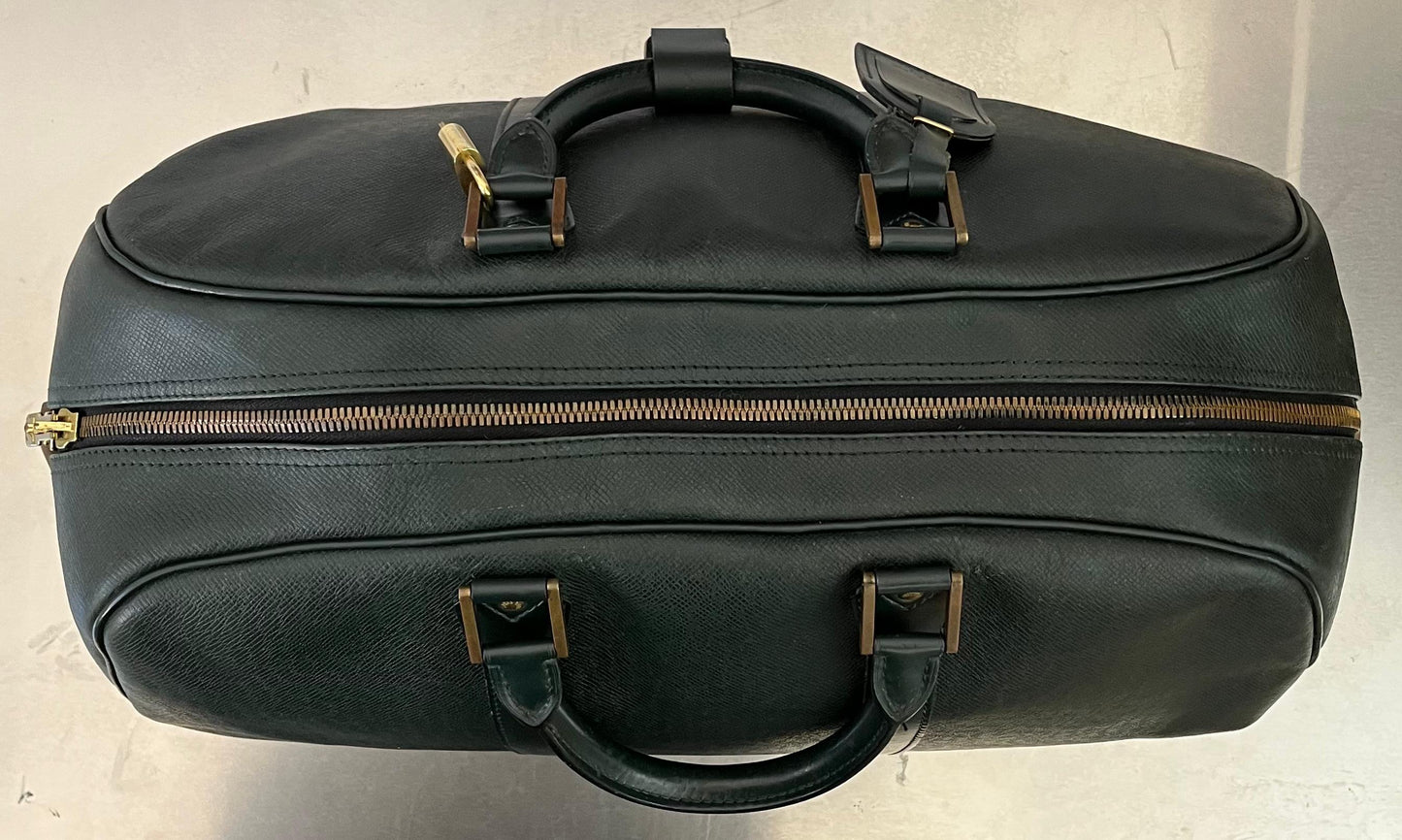 Louis Vuitton Kendall PM Taiga