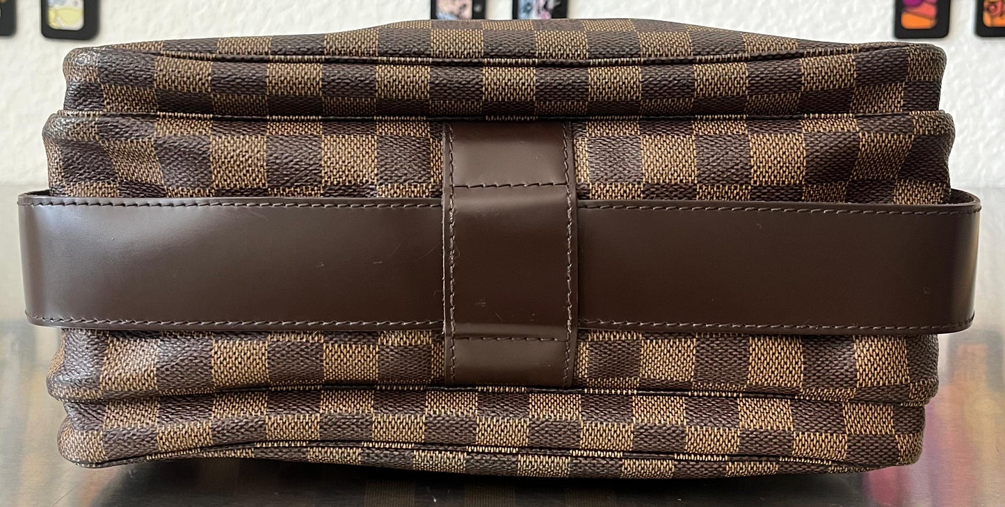 Louis Vuitton Naviglio Messenger