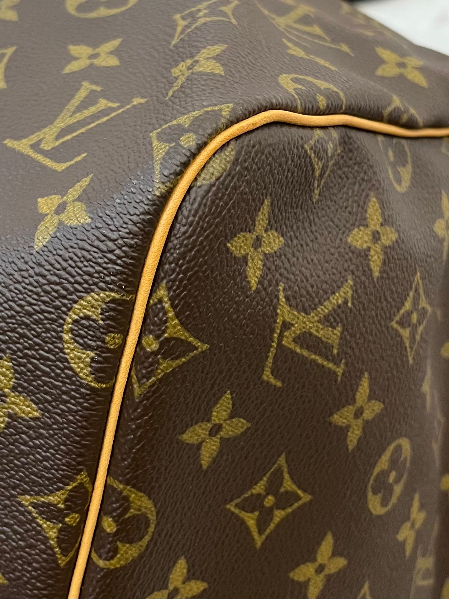 Louis Vuitton Keepall 55