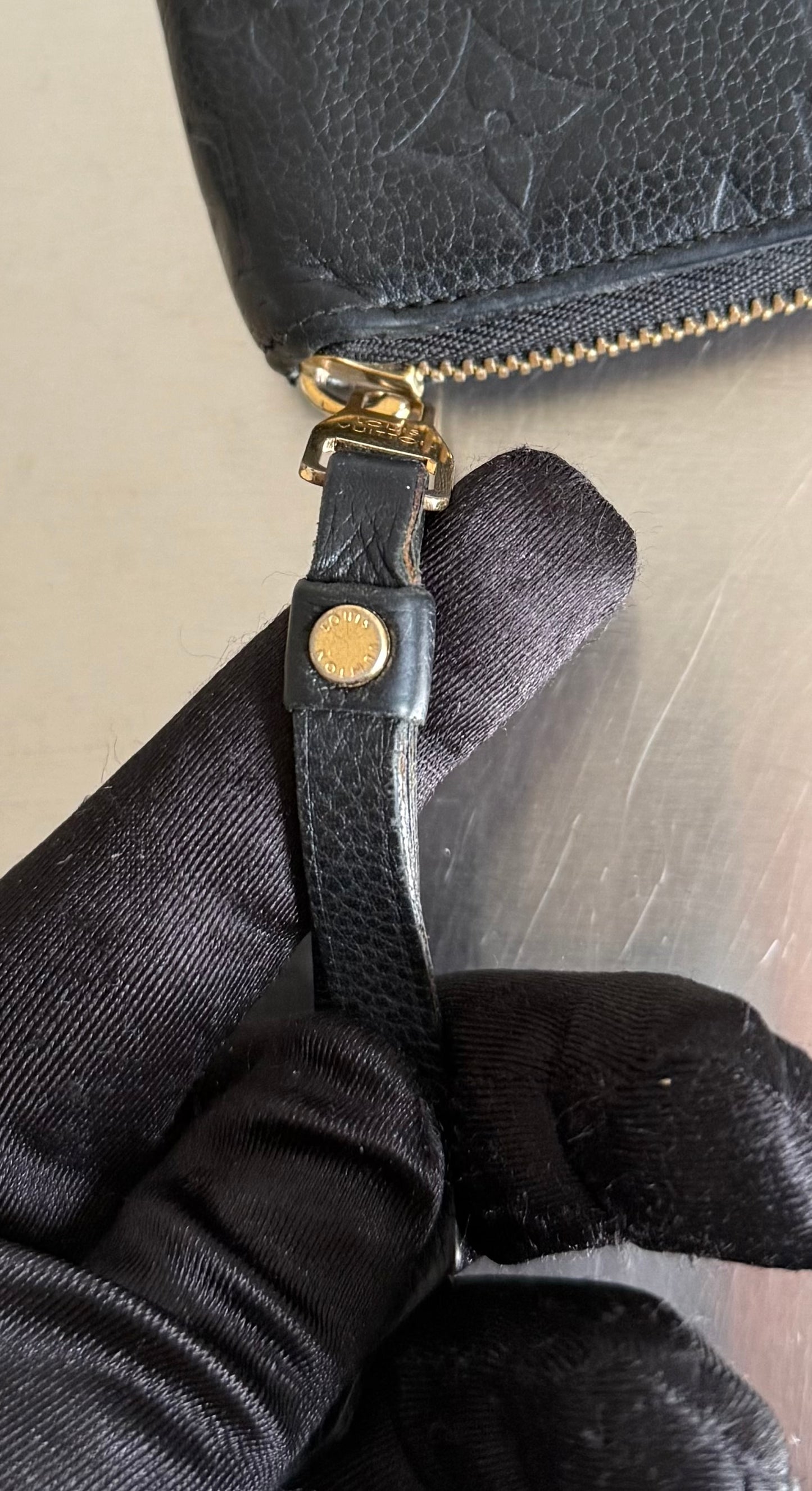 Louis Vuitton Zippy Monogram Empreinte Leder
