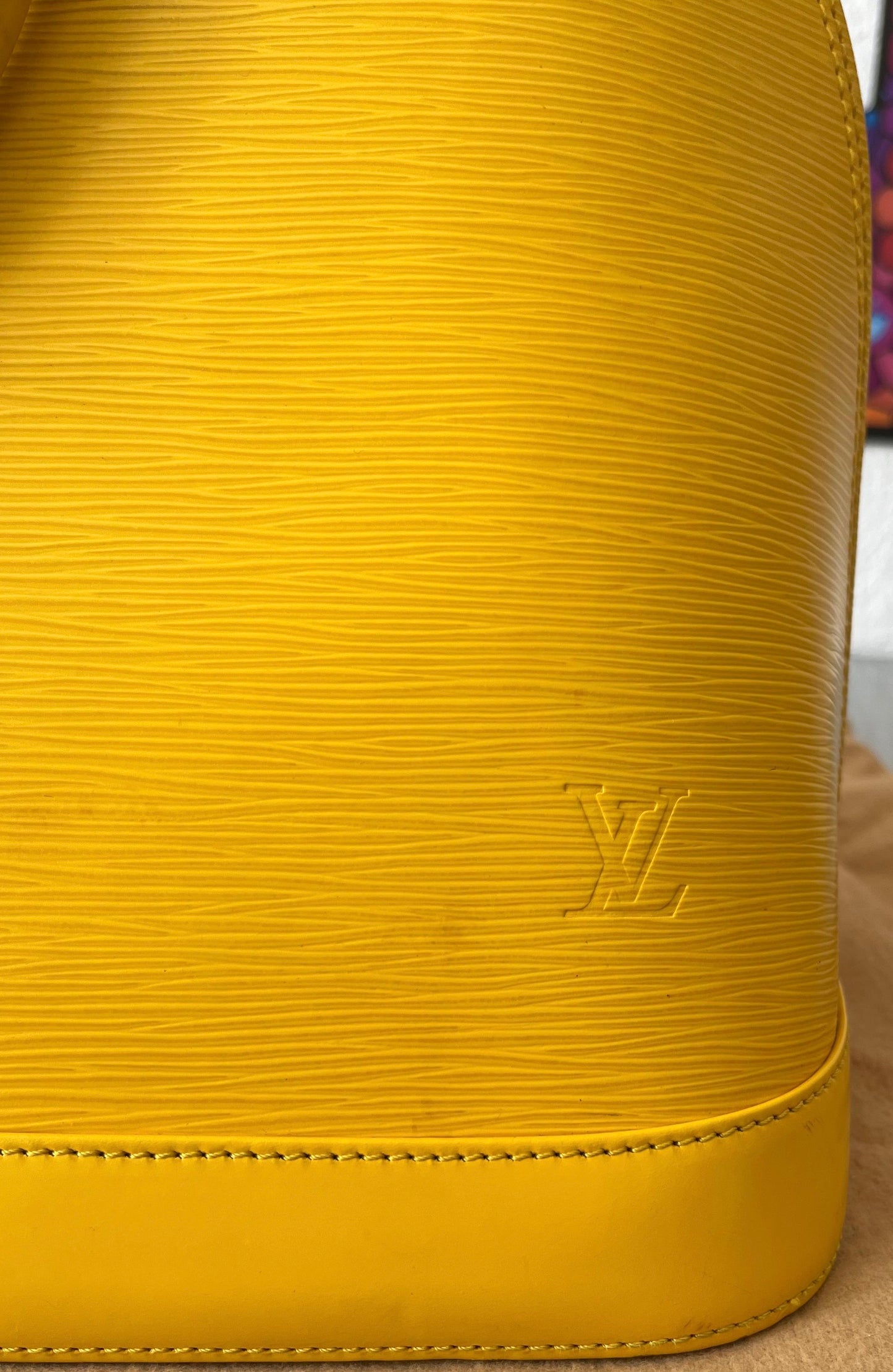 Louis Vuitton Alma GM Epi
