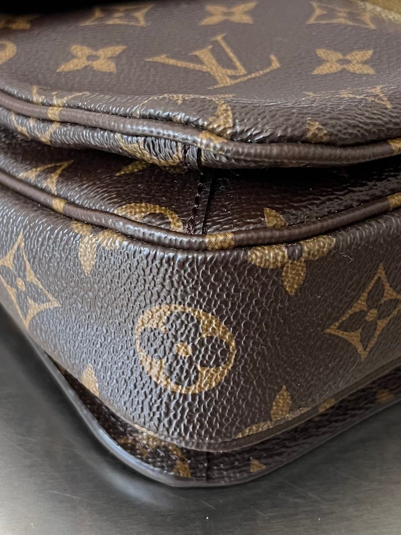 Louis Vuitton Metis Pochette MM