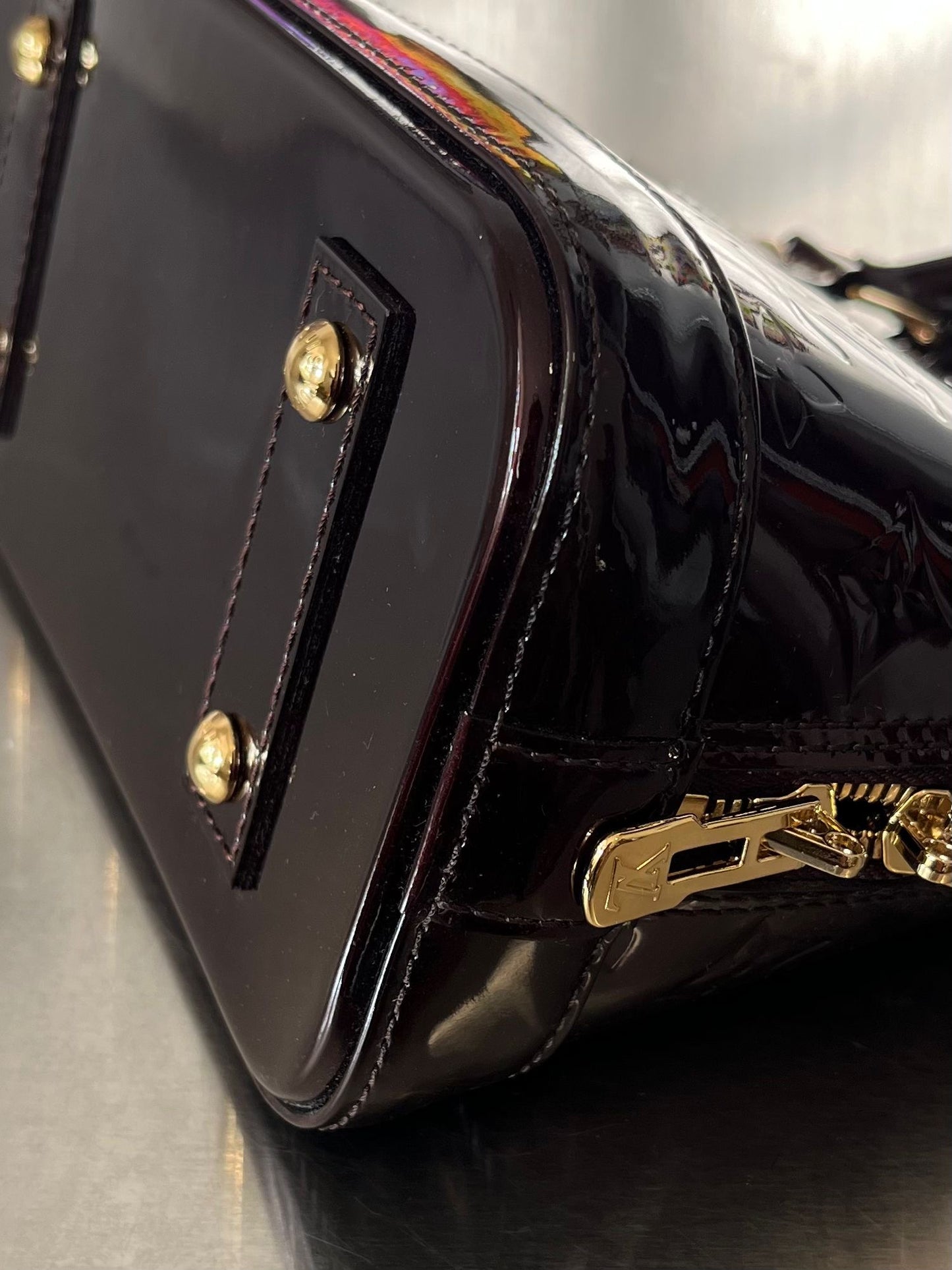 Louis Vuitton Alma BB Vernis