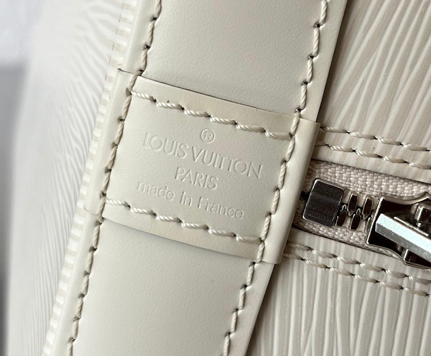 Louis Vuitton Alma PM Epi