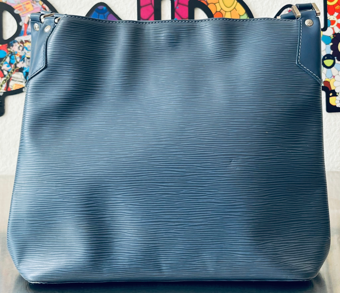 Louis Vuitton Mandela MM Epi