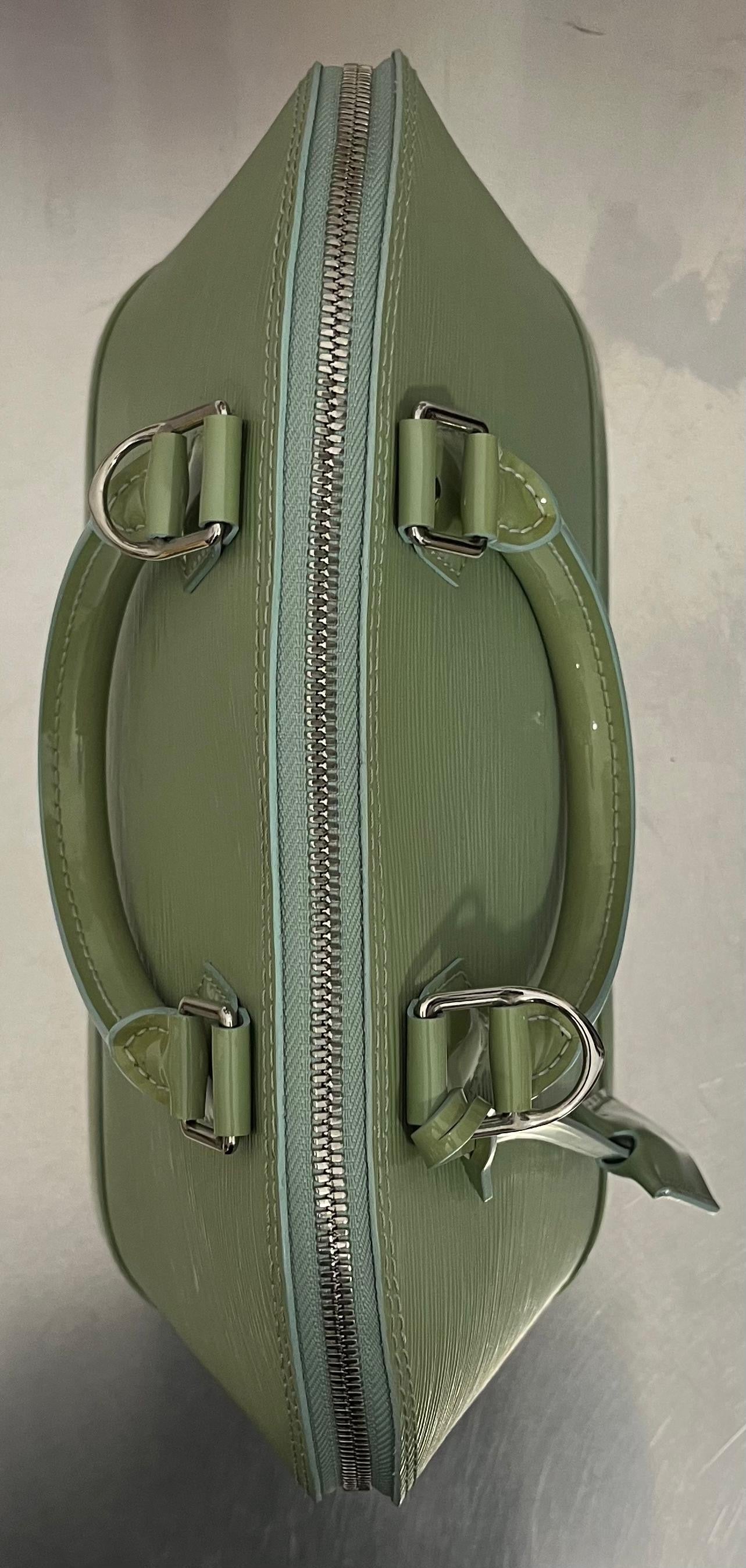 Louis Vuitton Alma PM Epi Electric