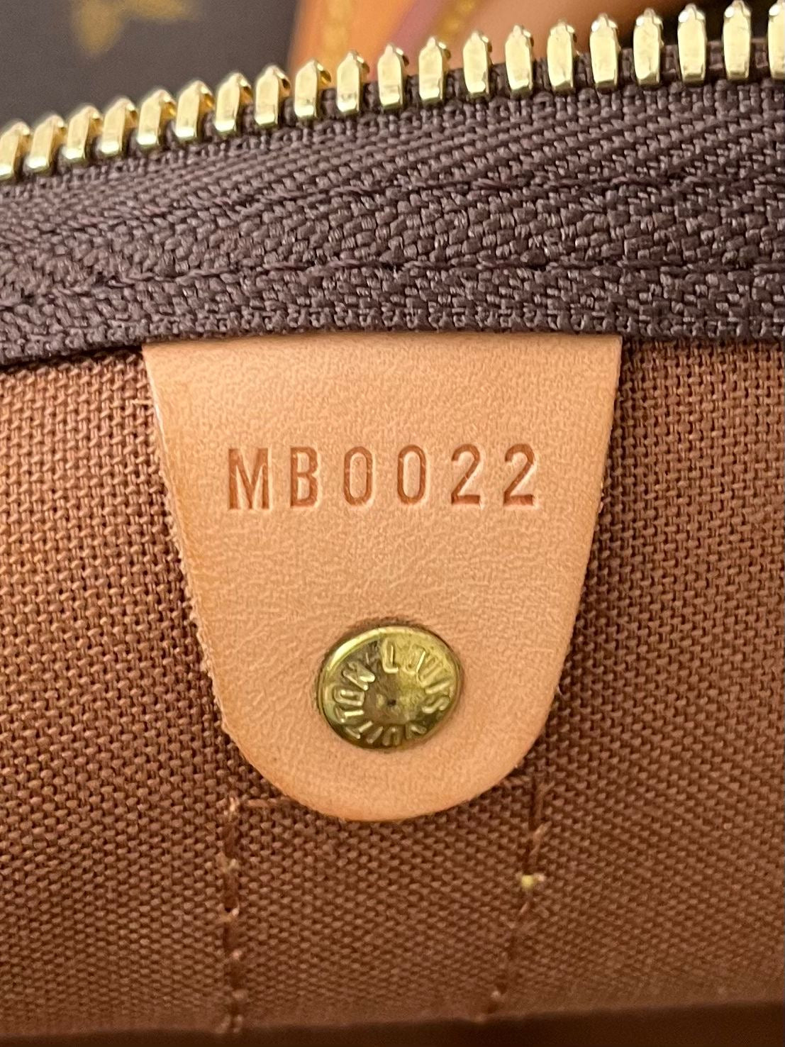 Louis Vuitton Keepall 55 Bandouliere