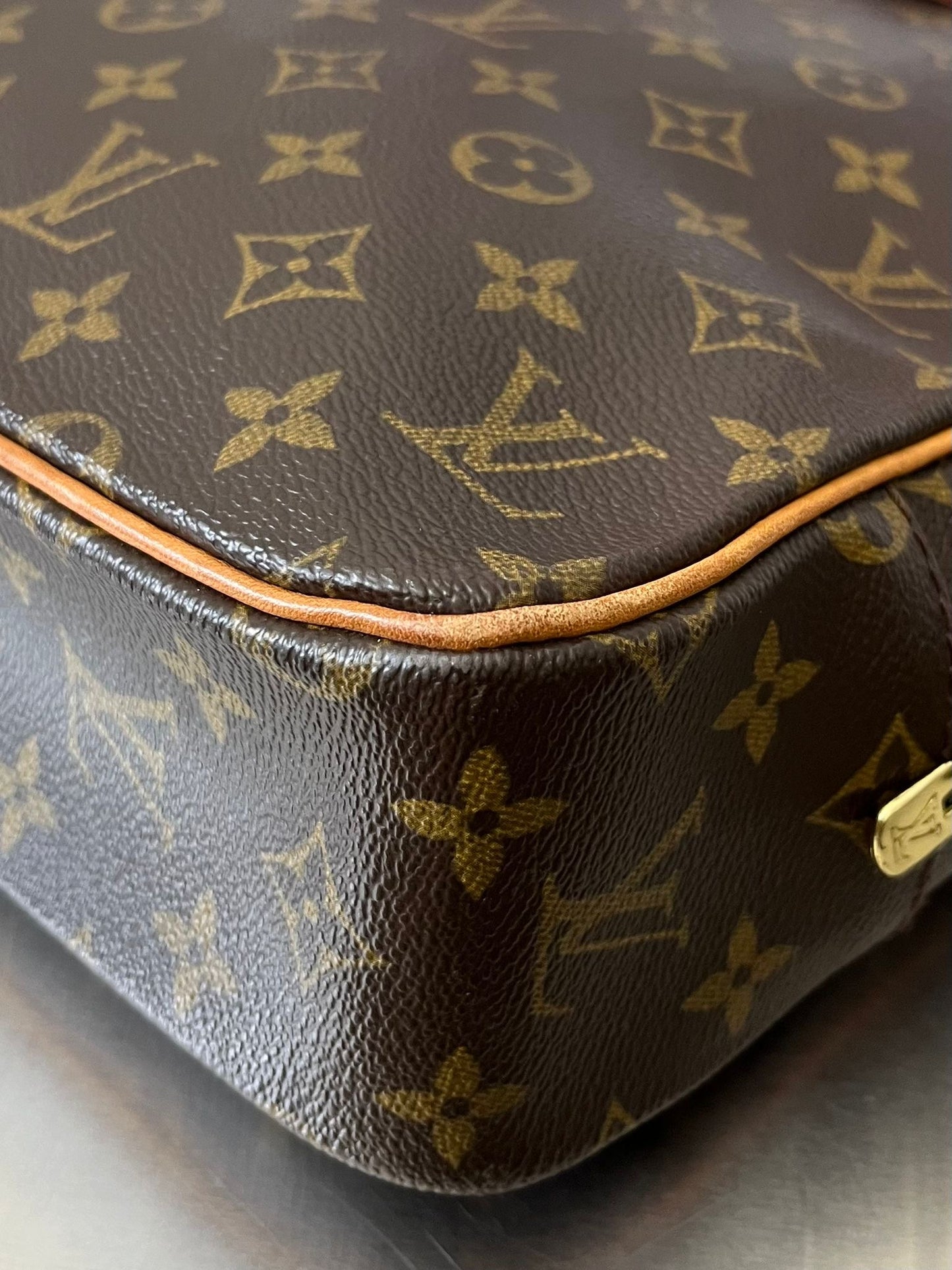 Louis Vuitton Porte Documents Pegase Monogram