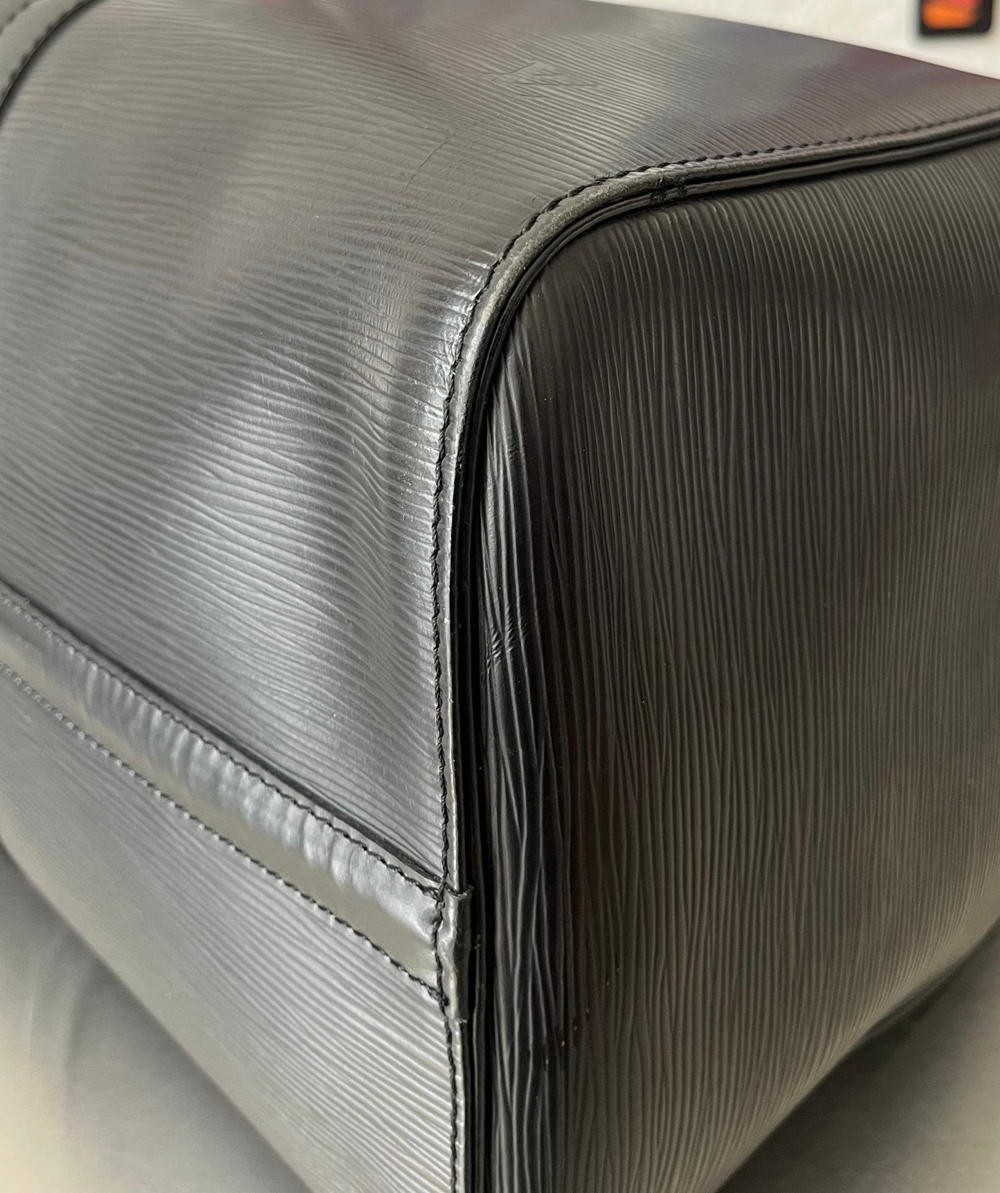 Louis Vuitton Keepall 45 Epi Leder