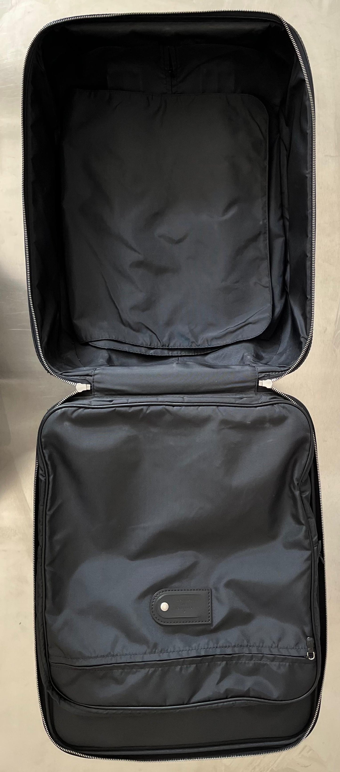 Louis Vuitton Pegase 50 Taiga