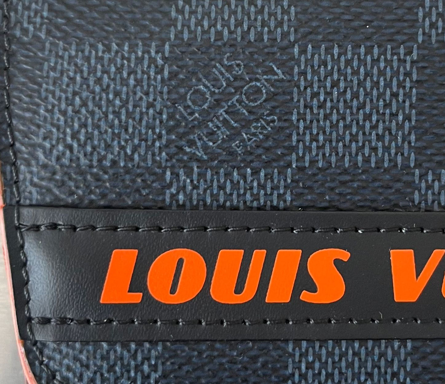 Louis Vuitton Brillen Etui Woody
