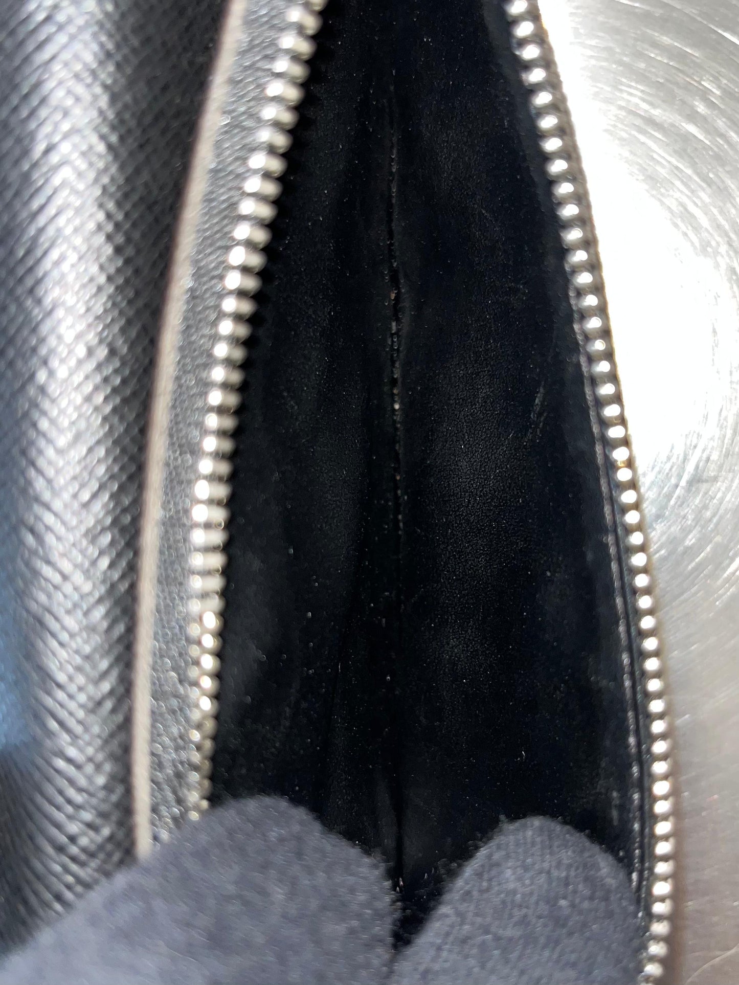 Louis Vuitton Brazza Macassar