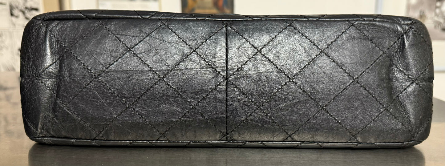 Chanel 2.55