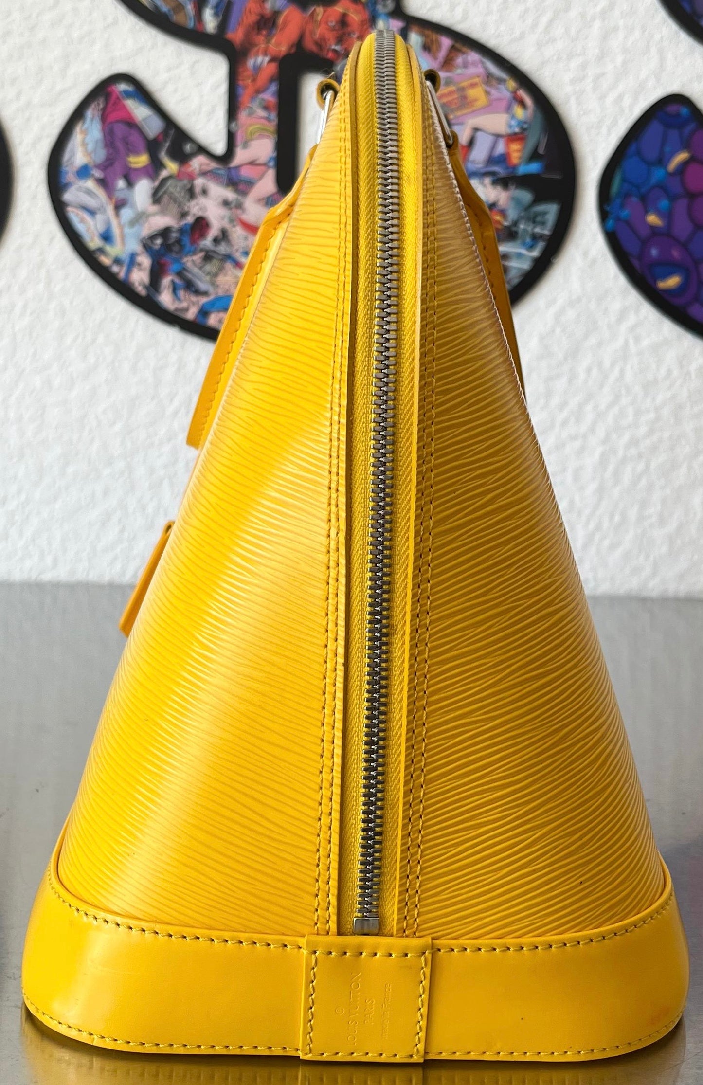 Louis Vuitton Alma GM Epi