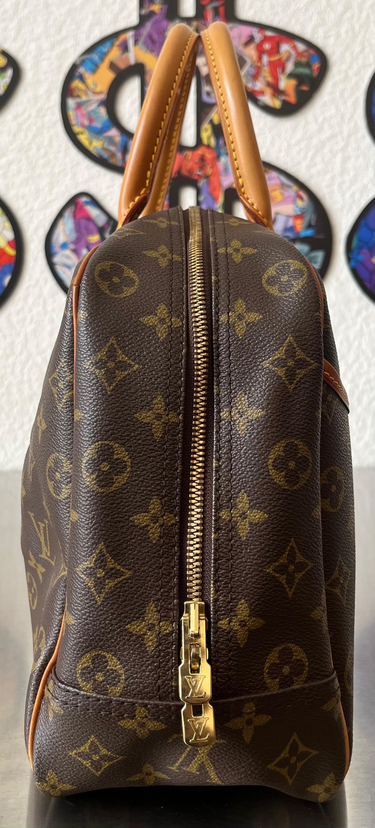 Louis Vuitton Deauville