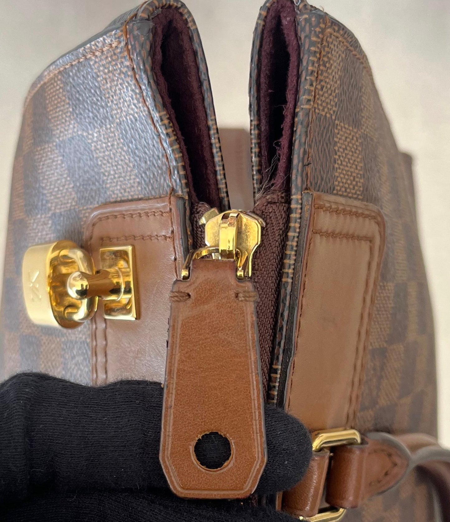 Louis Vuitton Greenwich Damier