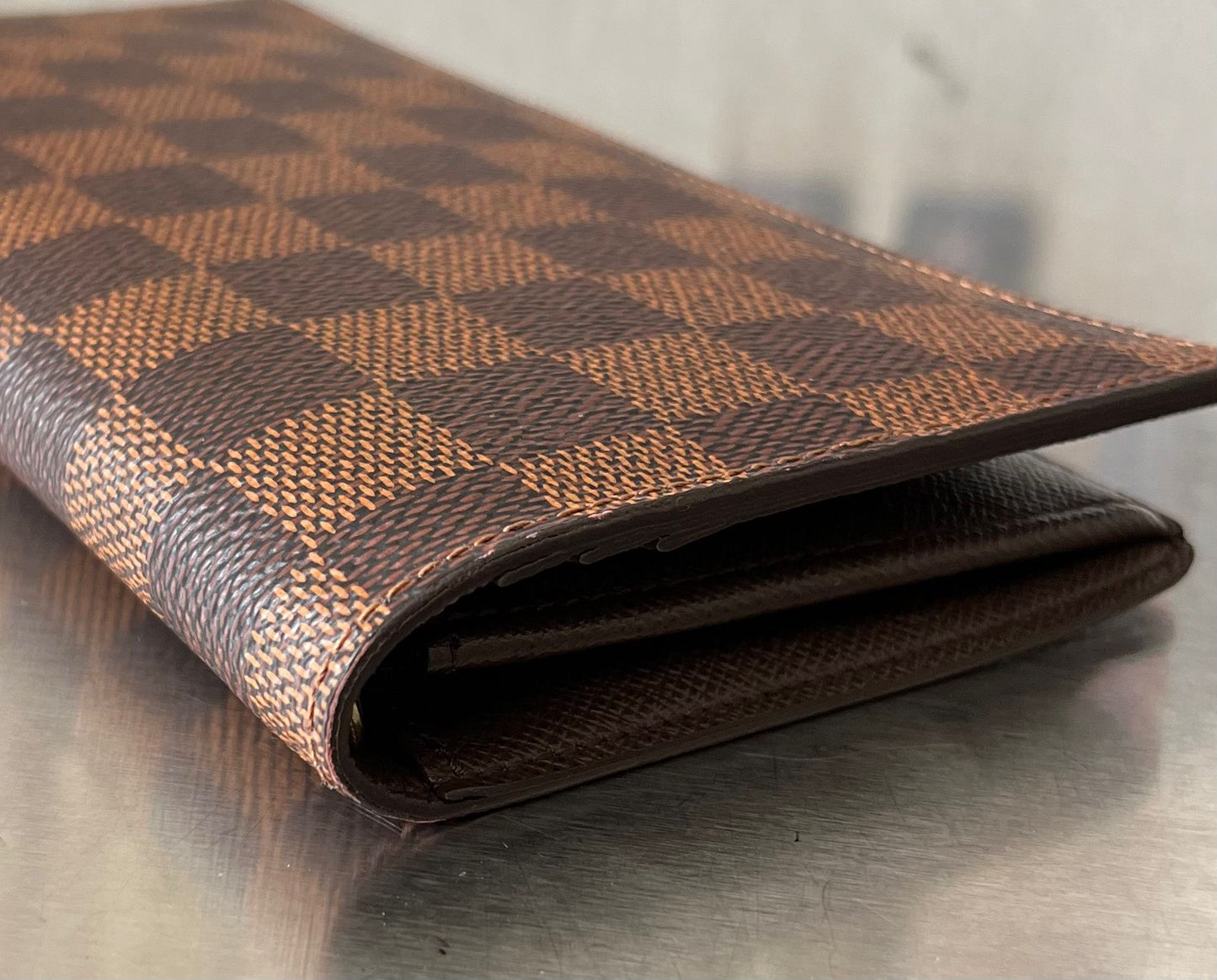 Louis Vuitton Brazza Damier