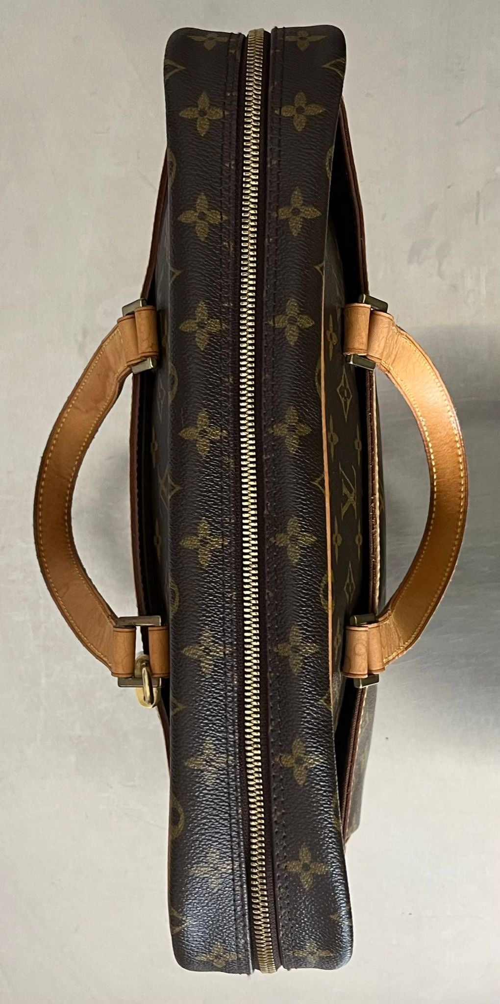 Louis Vuitton Porte Documents Pegase Monogram