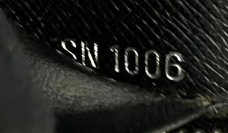 Louis Vuitton Zippy Organizer Epi