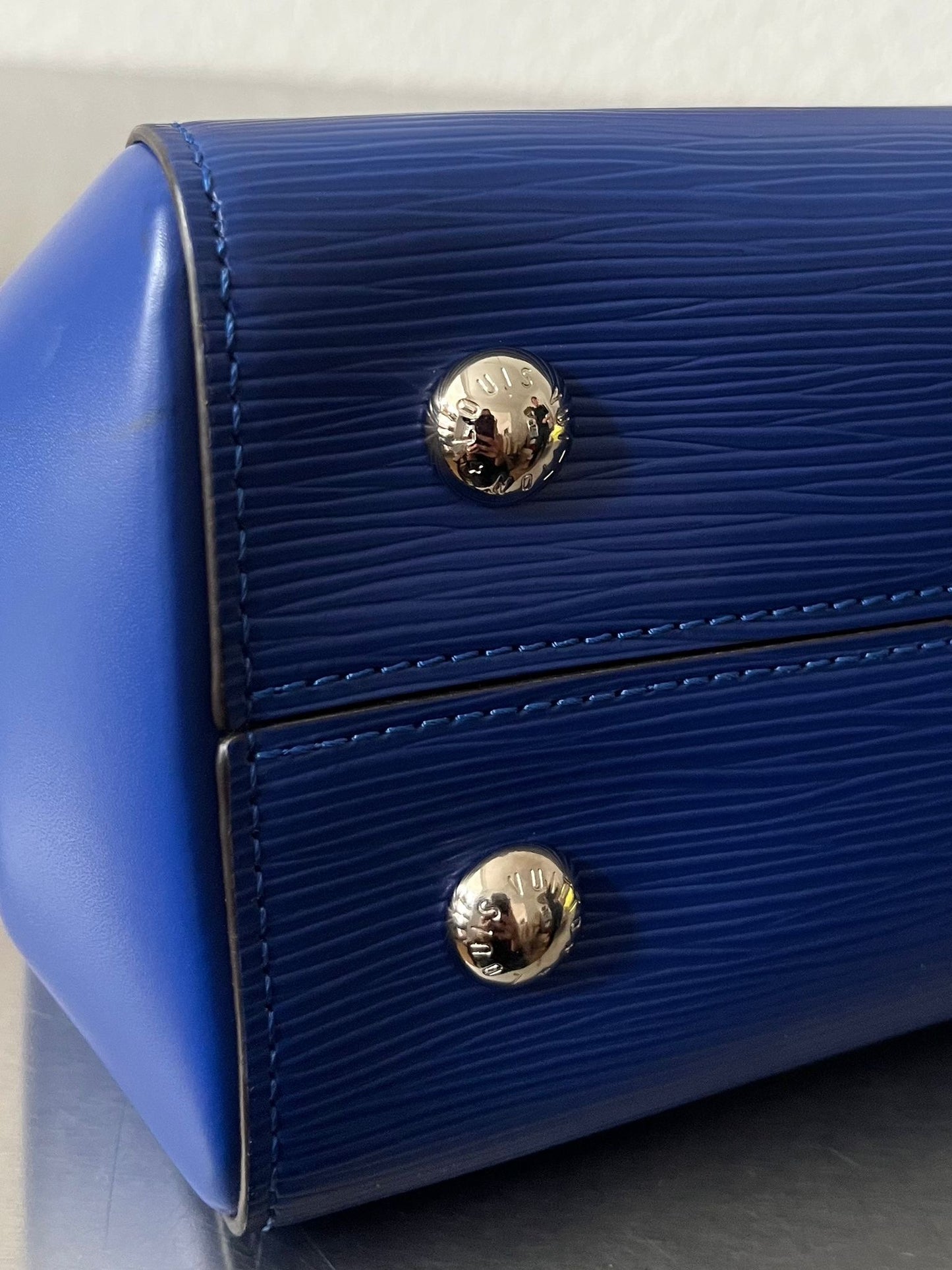 Louis Vuitton Cluny MM Epi
