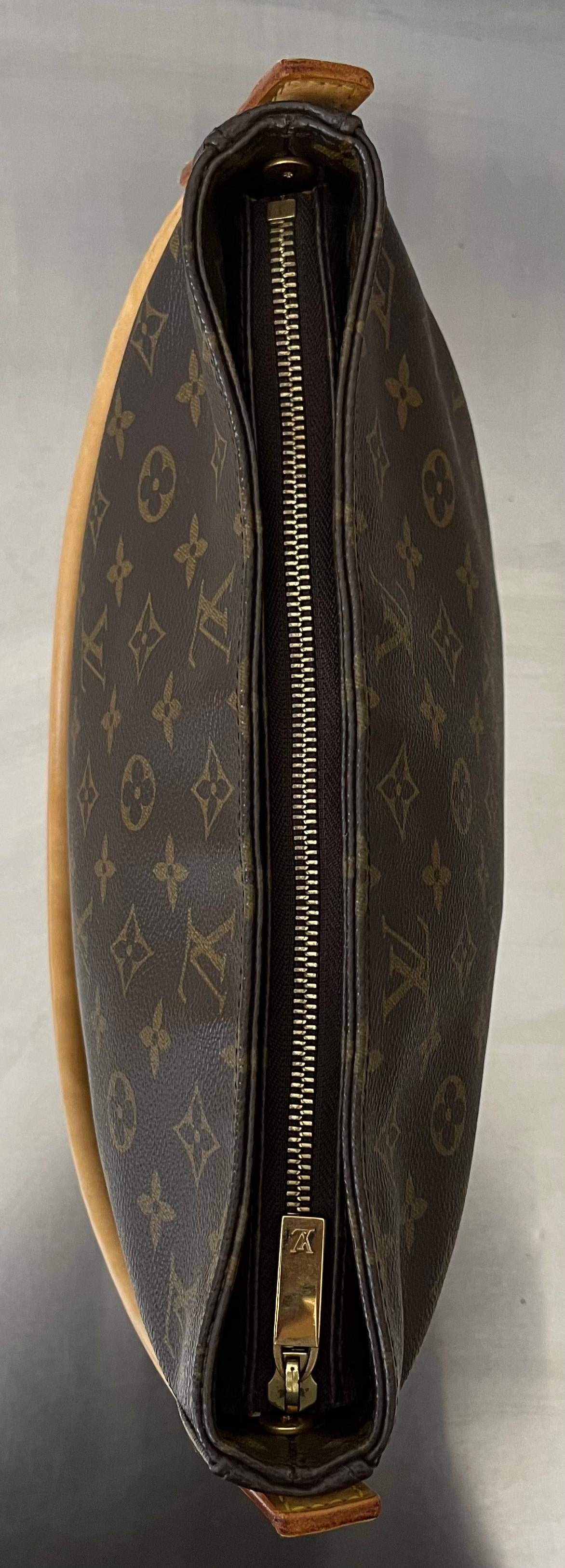 Louis Vuitton Looping GM
