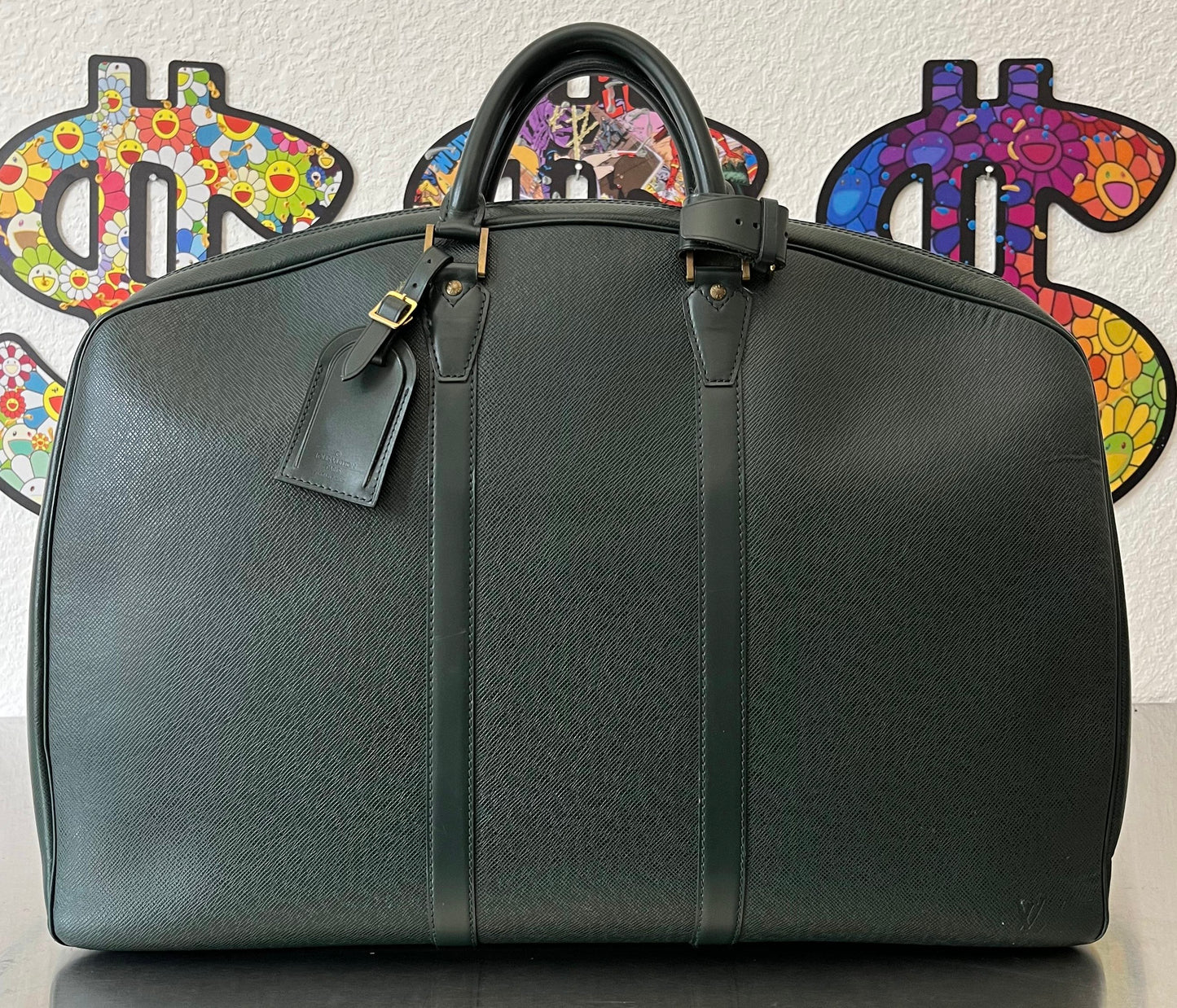 Louis Vuitton Helanga Taiga