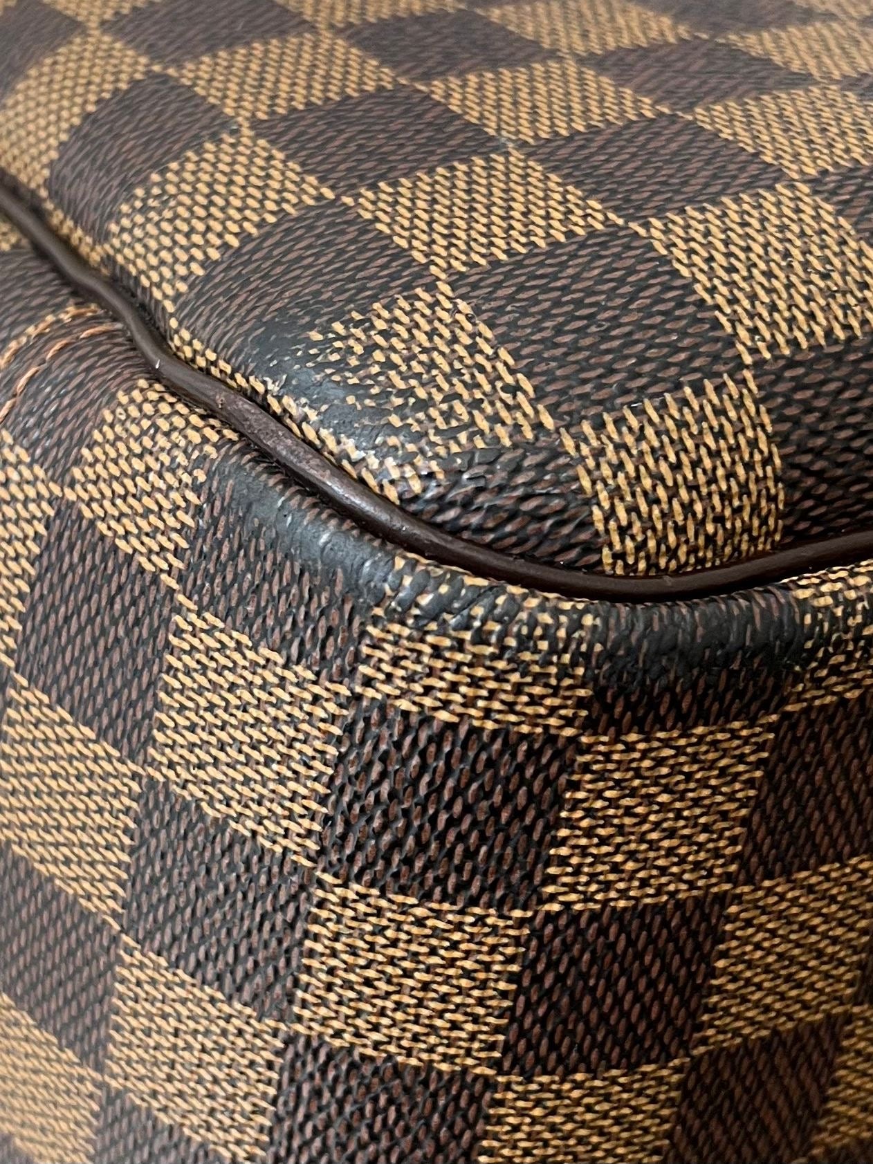Louis Vuitton Deauville Damier