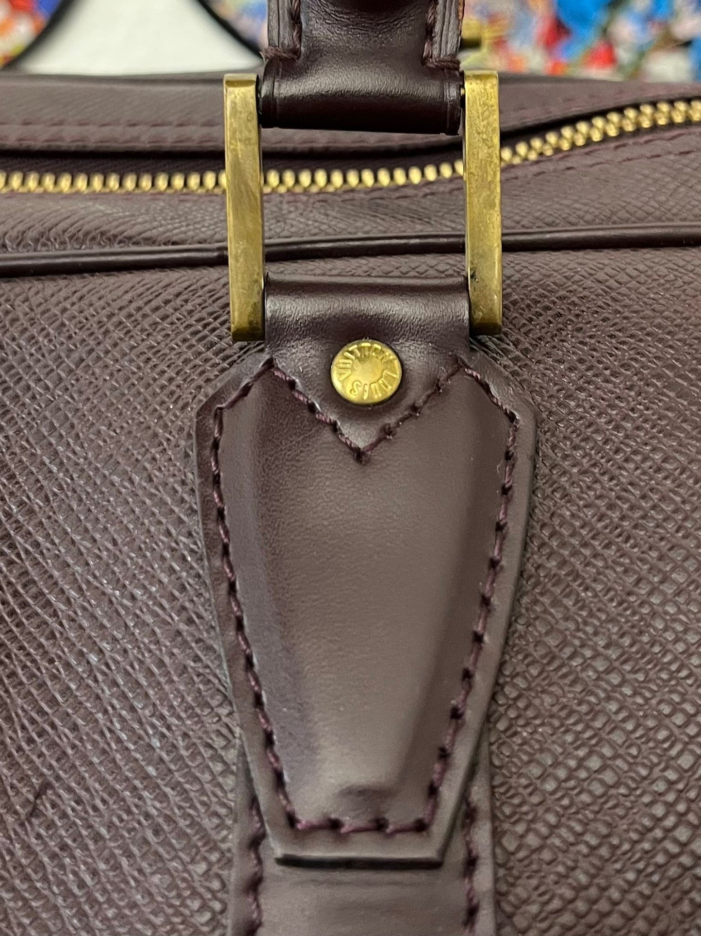Louis Vuitton Kendall GM Taiga Leder