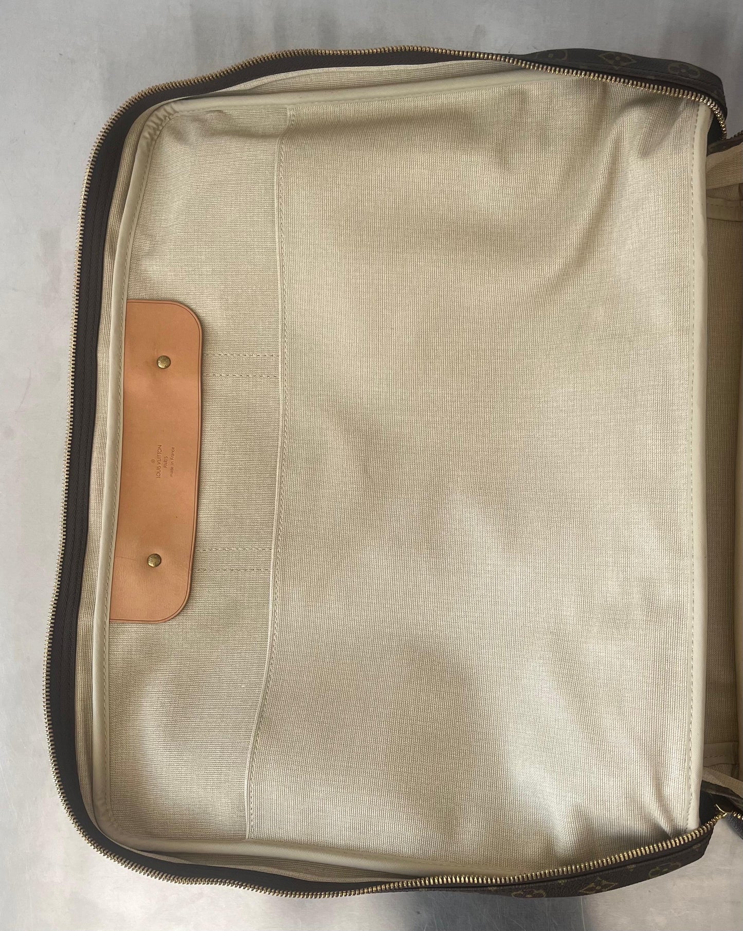 Louis Vuitton Sirius 50