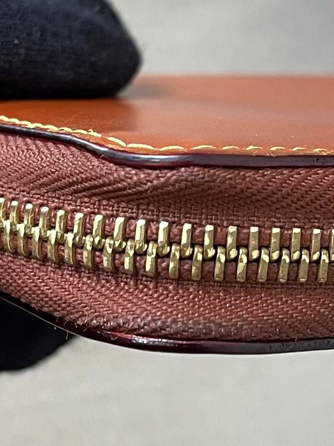 Louis Vuitton Zippy Nomade