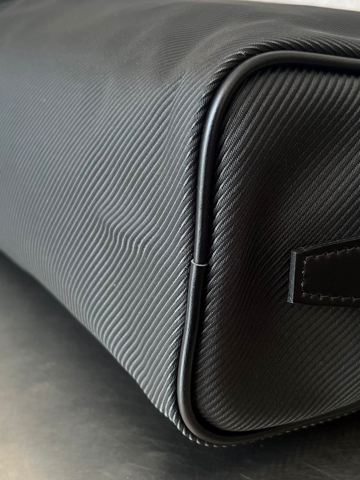 Louis Vuitton Kulturtasche