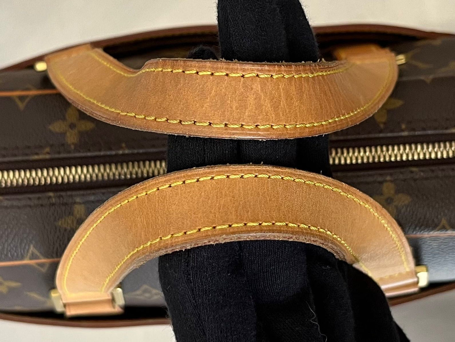 Louis Vuitton Porte Documents Pegase Monogram