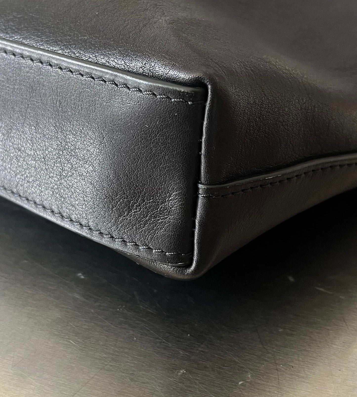 Louis Vuitton Porte-Documents Voyage PM