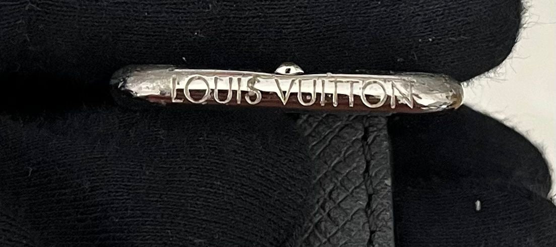 Louis Vuitton Porte Documents Taiga