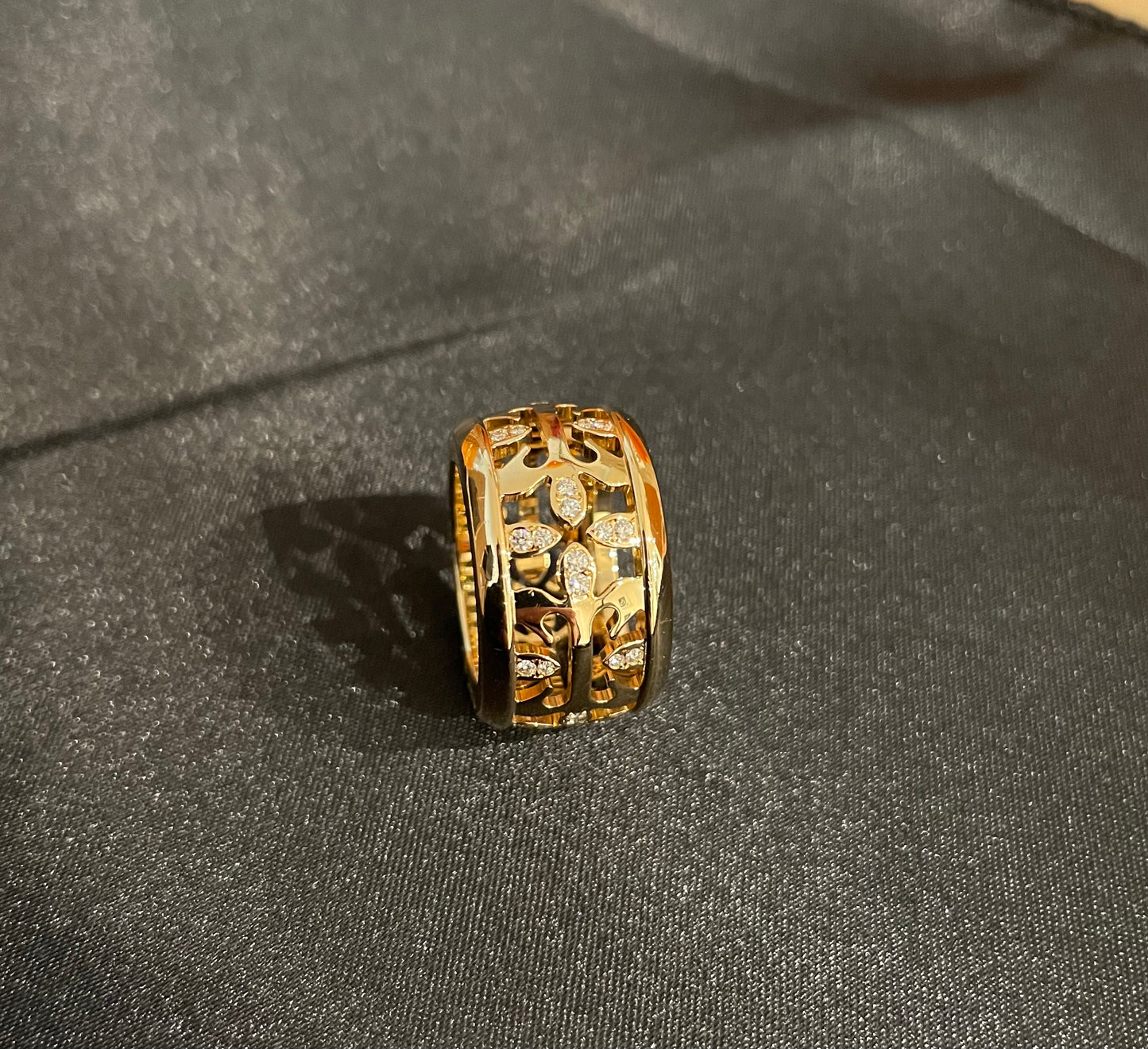 Patek Philippe Calatrava Kreuz Ring