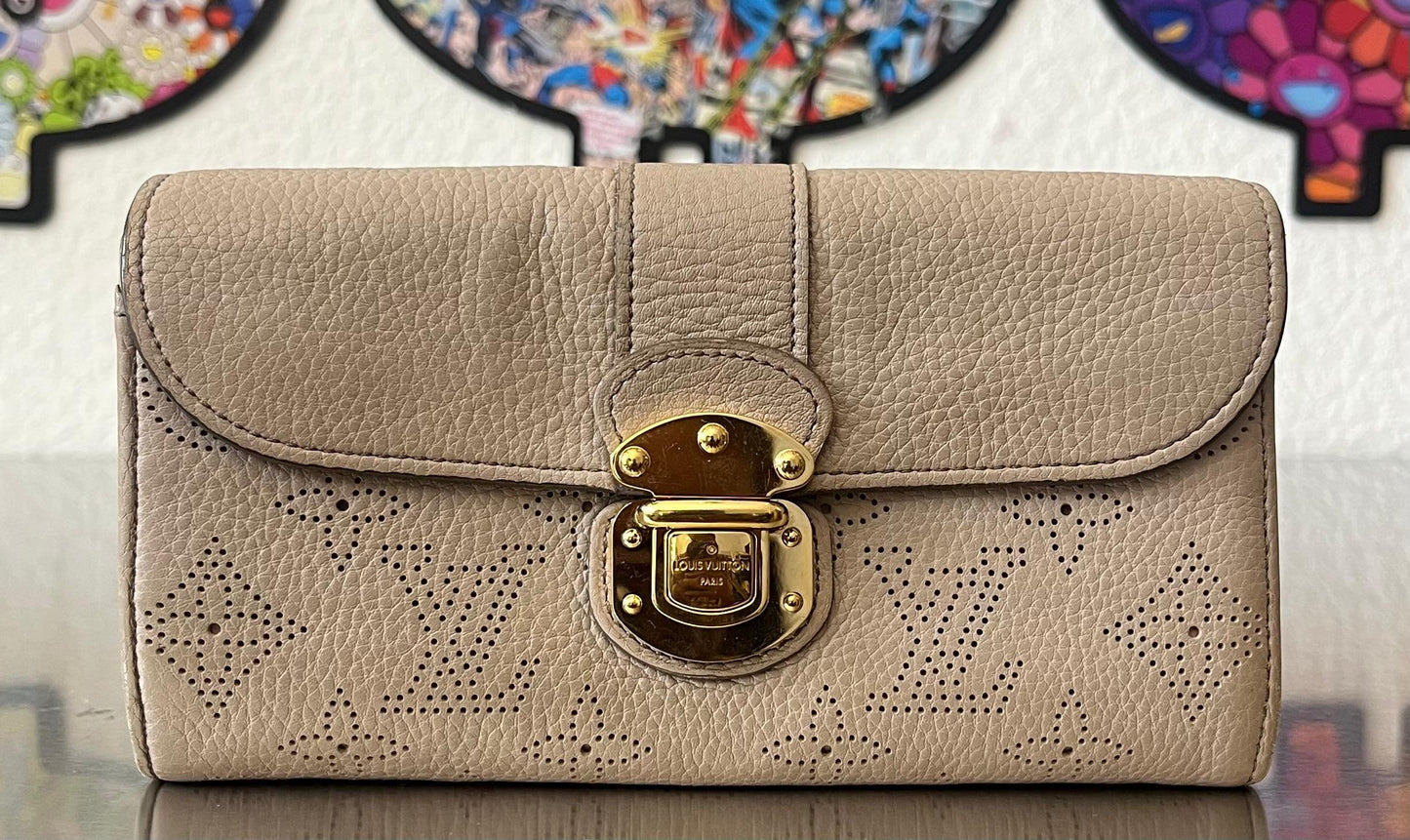 Louis Vuitton Amelia Mahina Leder
