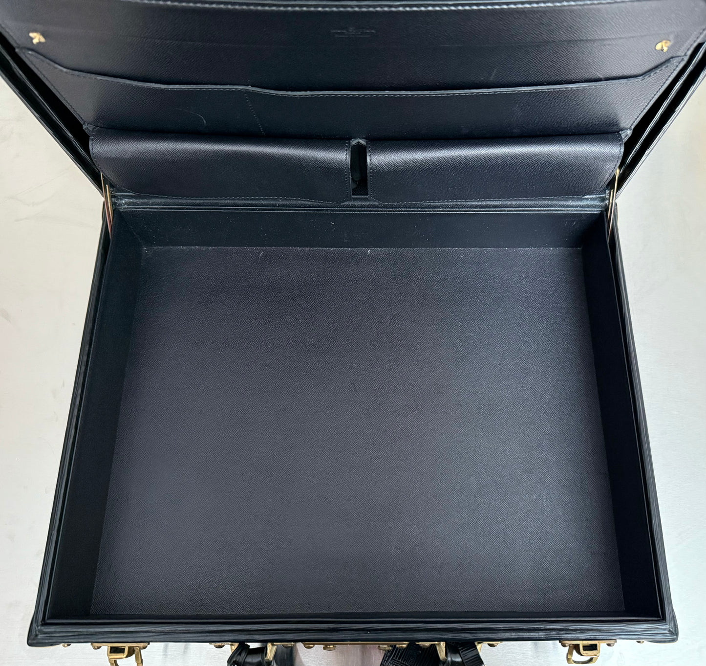 Louis Vuitton Président Classeur Epi