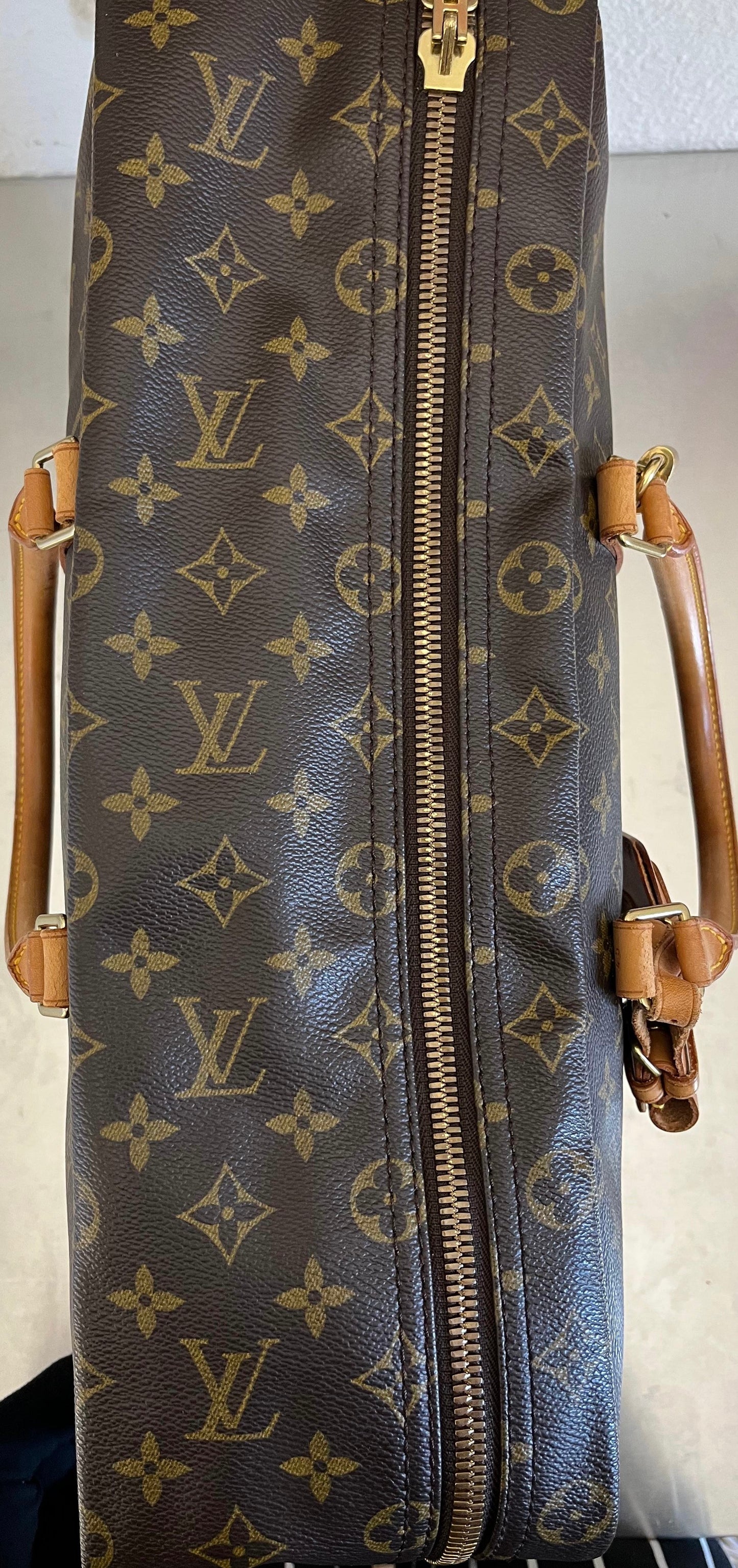 Louis Vuitton Sirius 45