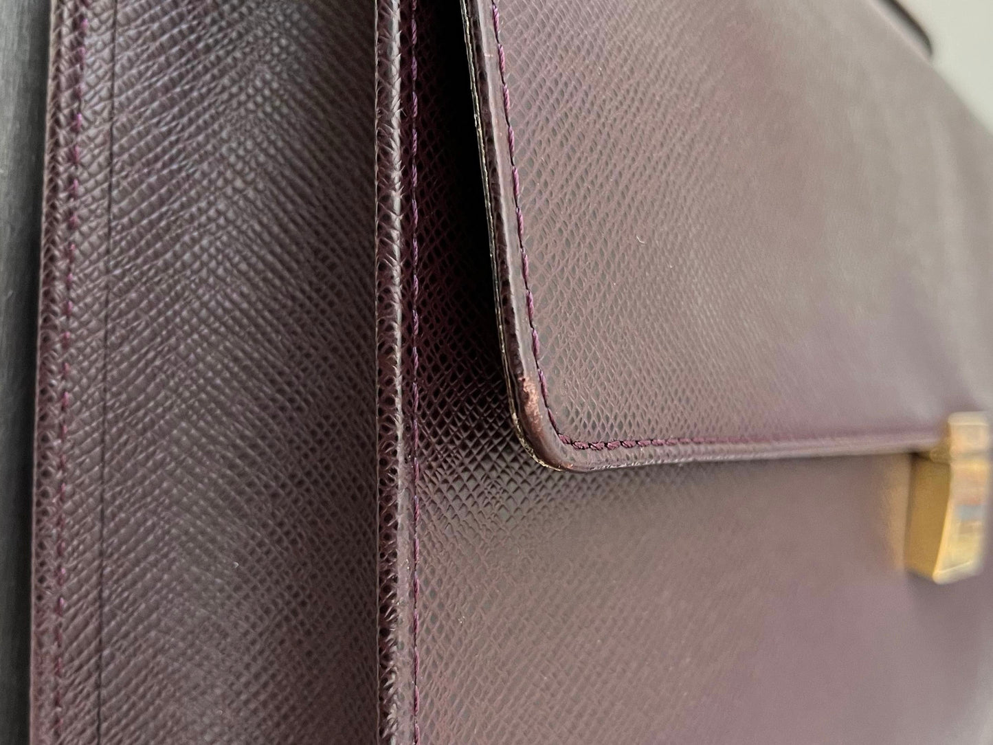 Louis Vuitton Angara Taiga