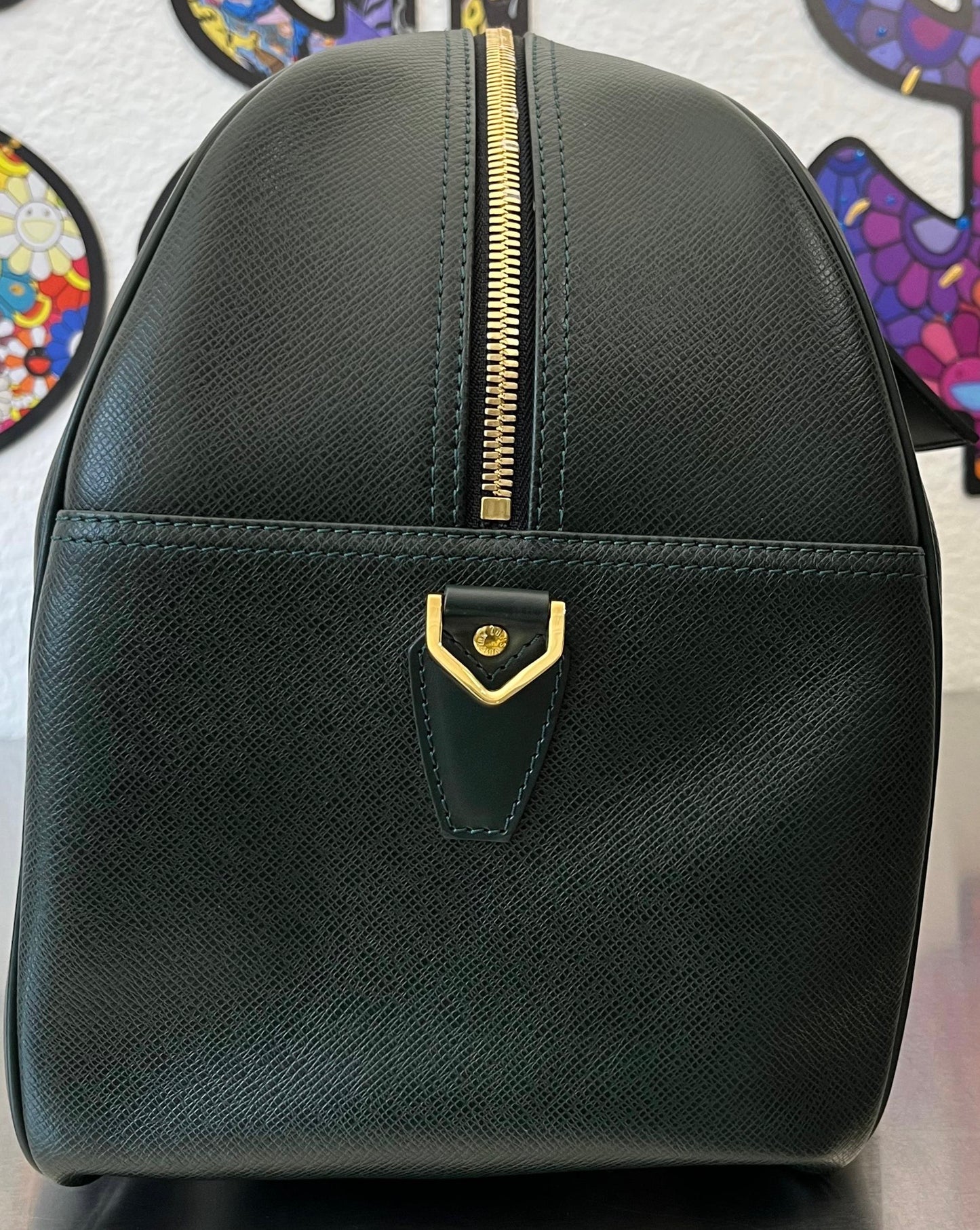 Louis Vuitton Kendall PM Taiga Leder