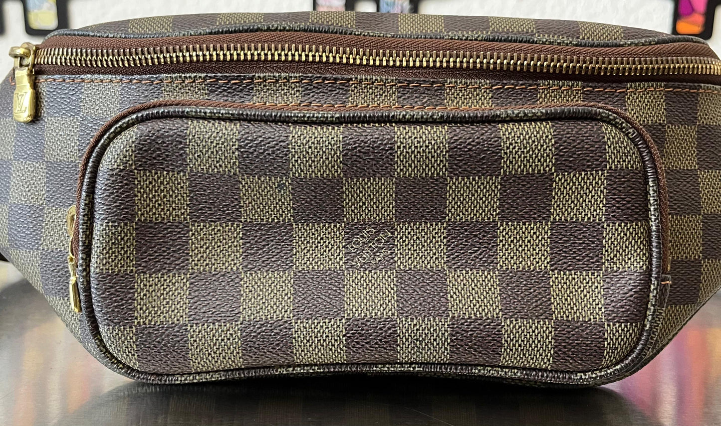 Louis Vuitton Melville Bum Bag Damier