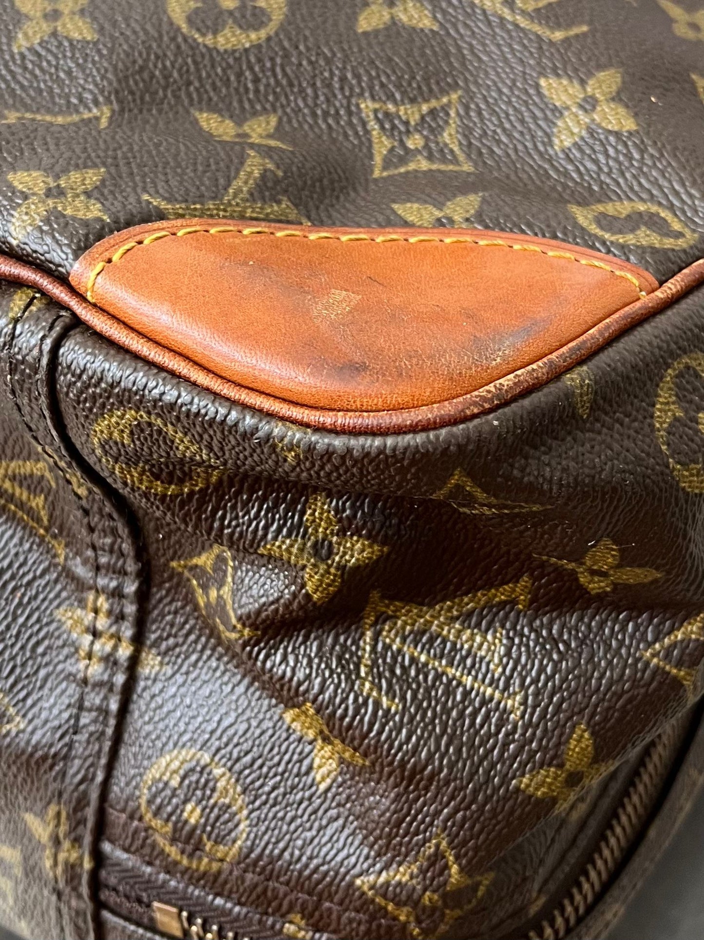 Louis Vuitton Sirius 50