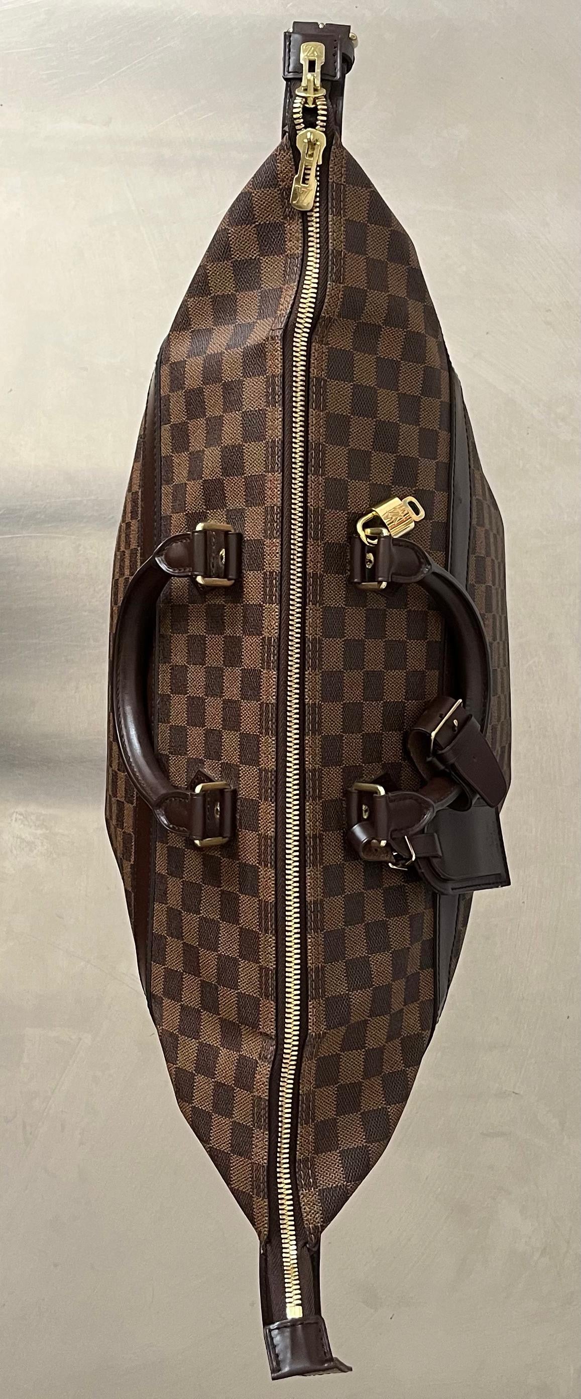 Louis Vuitton Cruiser Bag 40 Damier