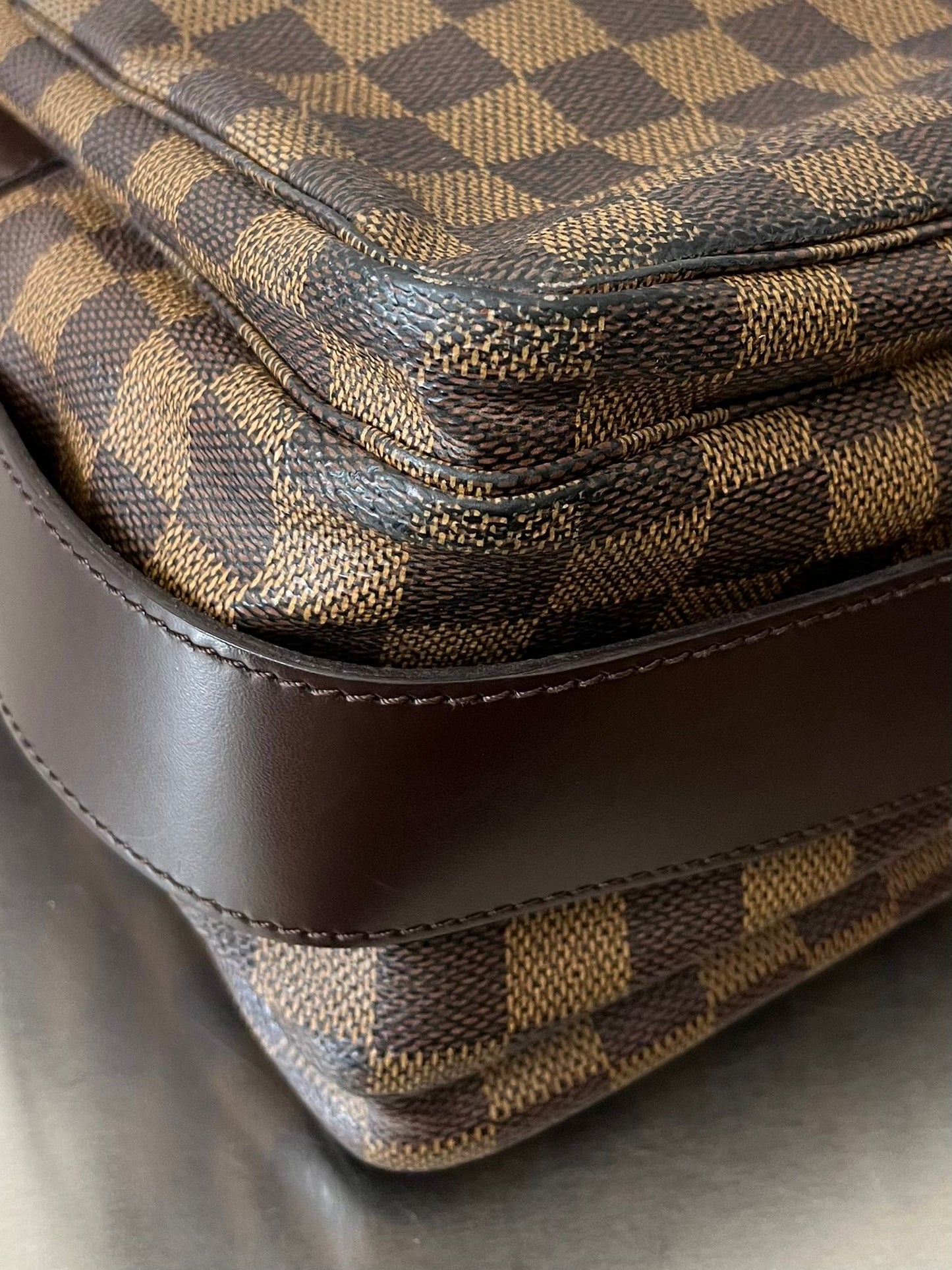 Louis Vuitton Naviglio Messenger