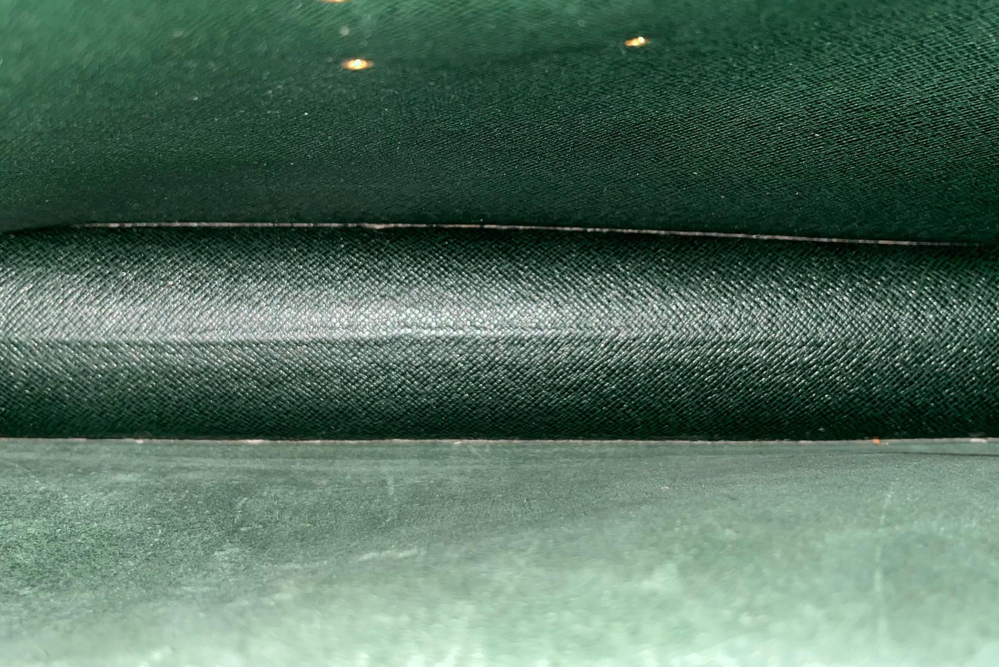 Louis Vuitton Serviette Kourad