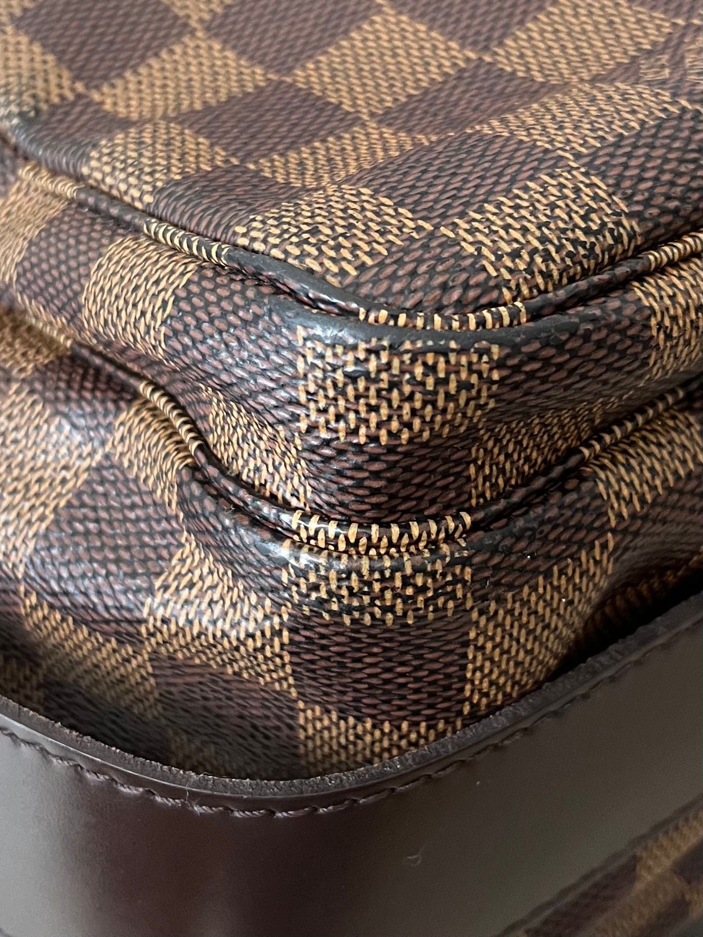 Louis Vuitton Naviglio Messenger