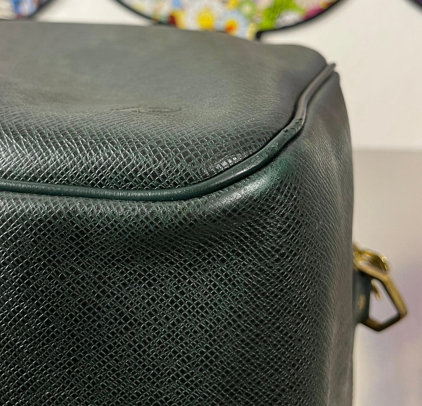 Louis Vuitton Kendall GM Taiga Leder
