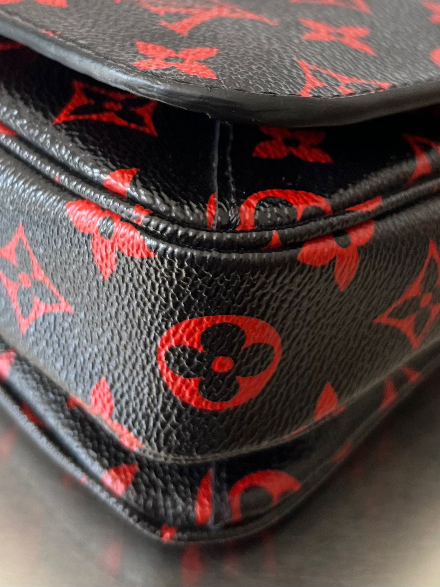 Louis Vuitton Metis Pochette Infrarouge (Limitiertes Modell)