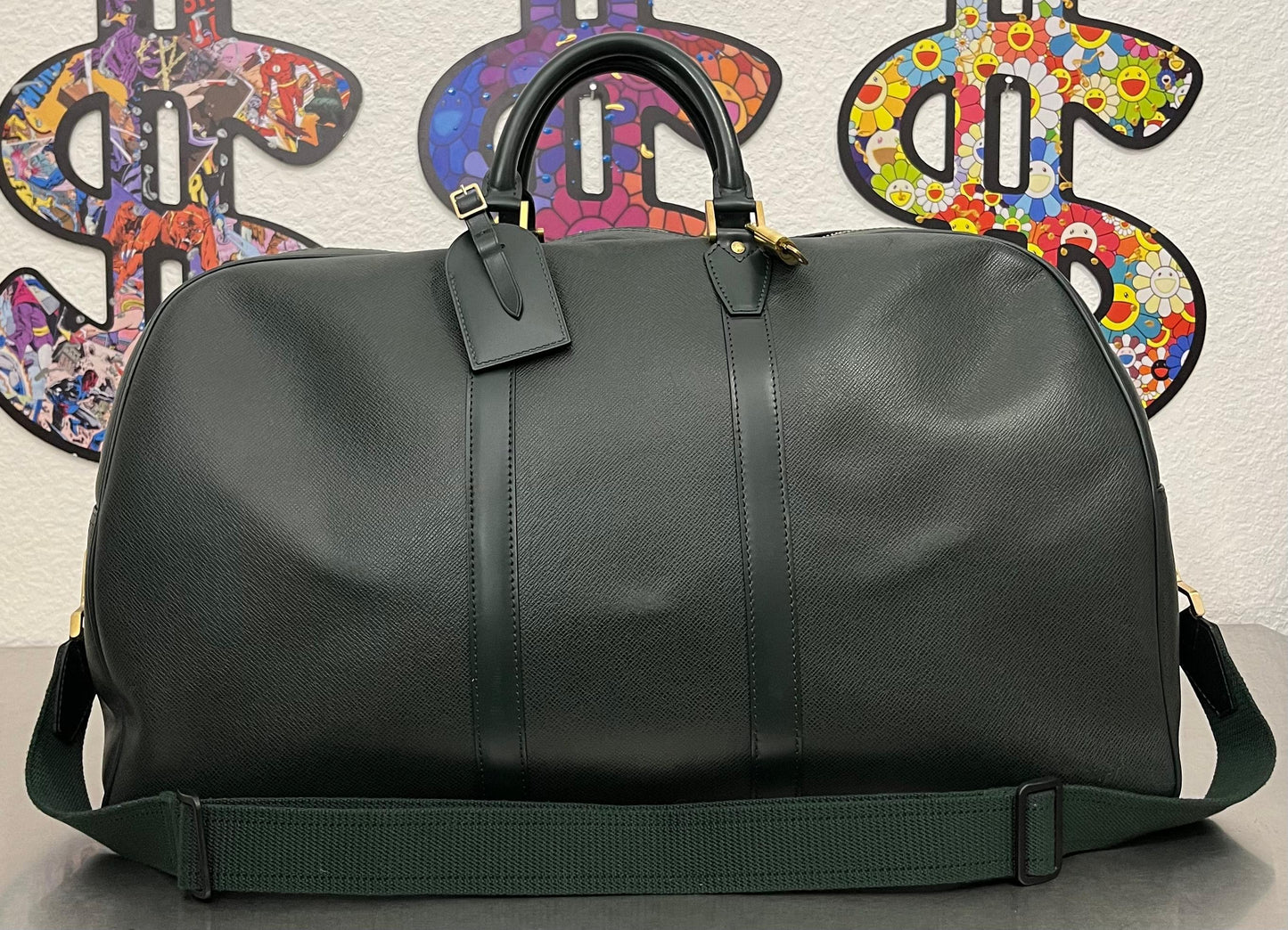 Louis Vuitton Kendall GM Taiga Leder